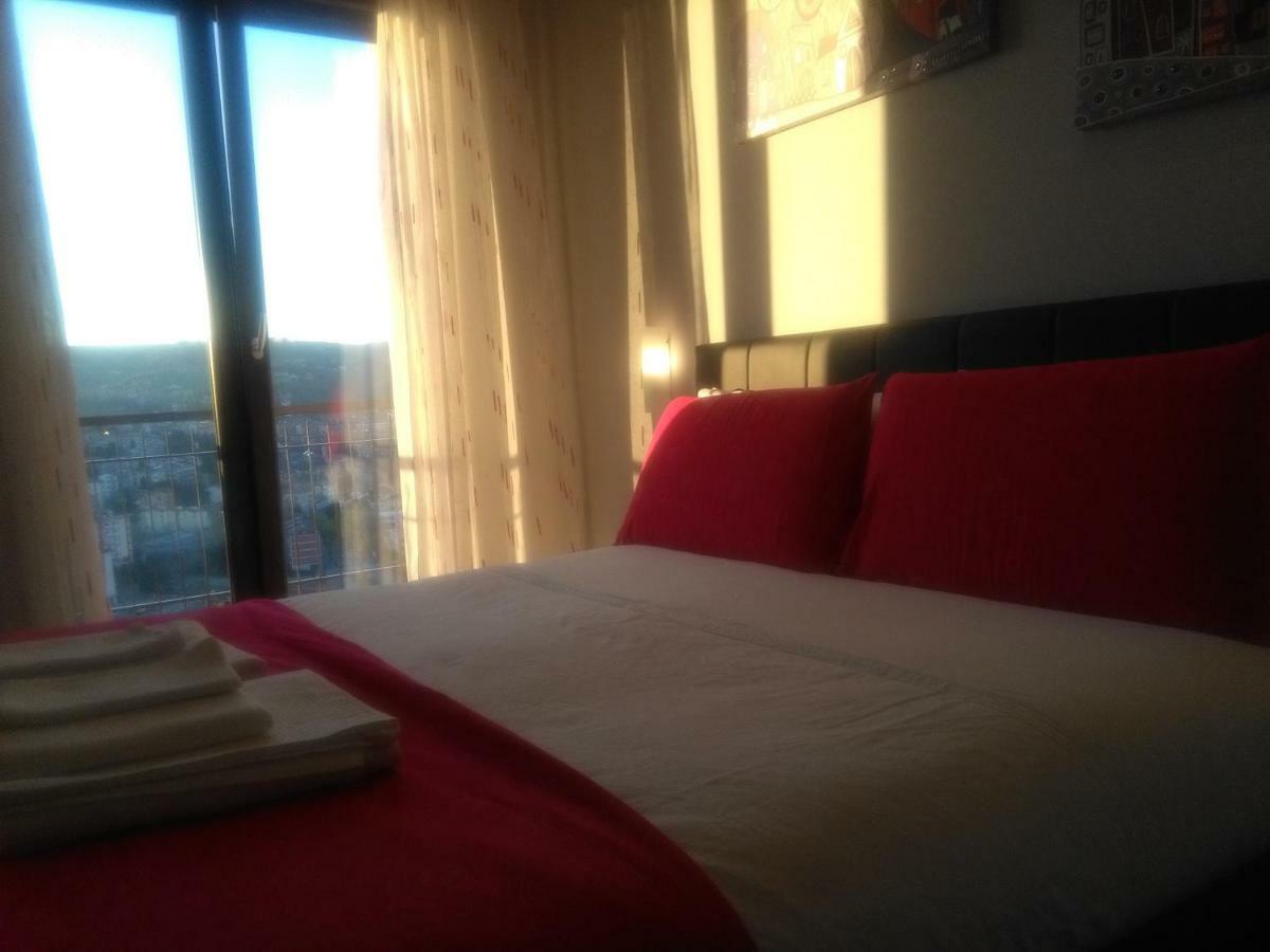85Centro Bed and Breakfast Potenza Eksteriør billede